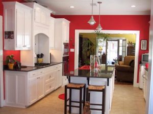 Choosing Bright Paint Colors for Your Kitchen