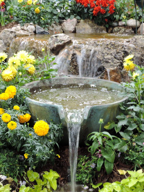 garden oasis water feature